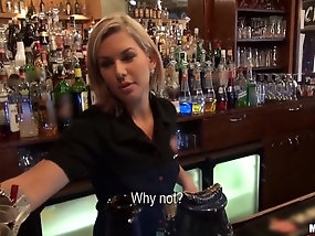 Barmaid with a lot of skills knows how to tease a dick